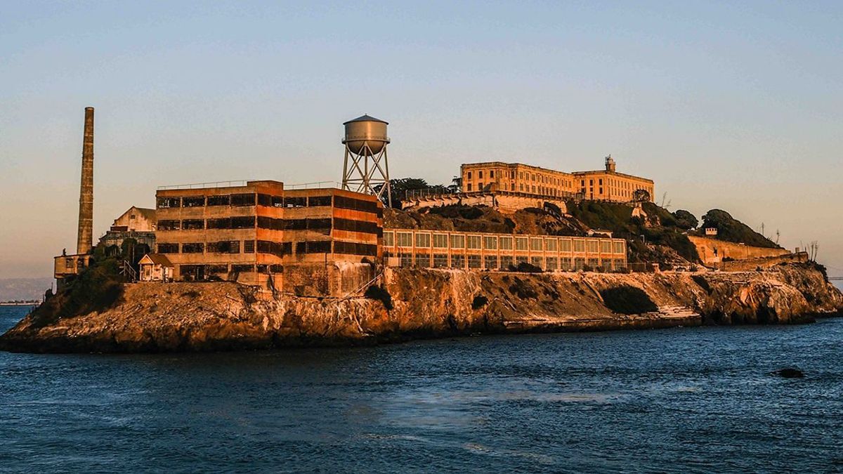 FrstHand Haunted Locations Alcatraz Federal Penitentiary